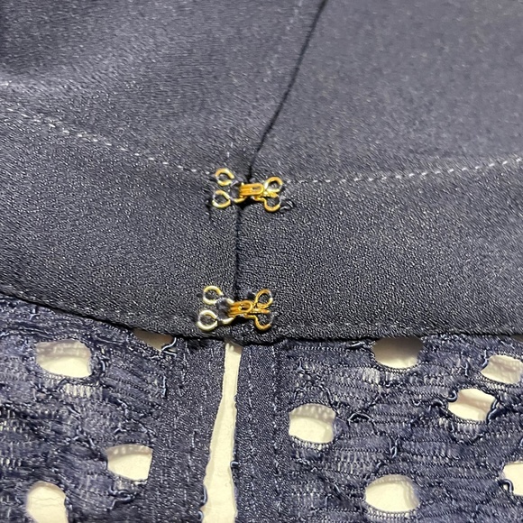 Lilly Pulitzer Britnee Dress NEW Navy Blue Ruffle Lace Back Cocktail Short - Picture 8 of 10